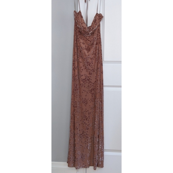 Dynamite Dresses & Skirts - Holiday Velvet Maxi Dress